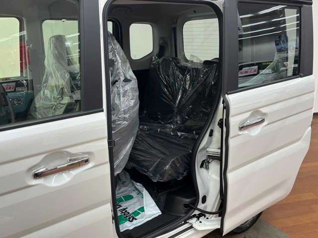 スズキ スペーシア　ギア ６６０ カスタム ハイブリッド ＸＳターボ ４ＷＤ R5年 (北海道) 99