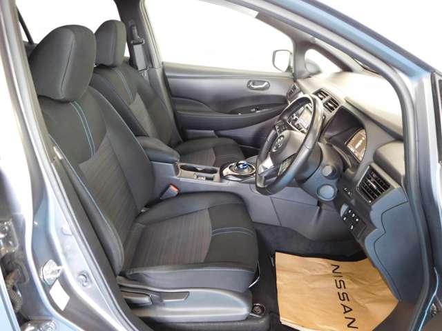 日産 リーフ Ｘ H30年 (九州・沖縄) 99