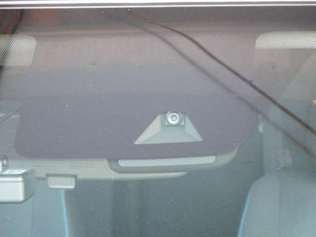 日産 リーフ Ｘ H30年 (九州・沖縄) 99