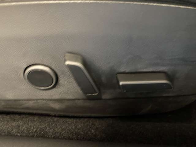 テスラ モデル３ ＲＷＤ R3年 (関東) 99