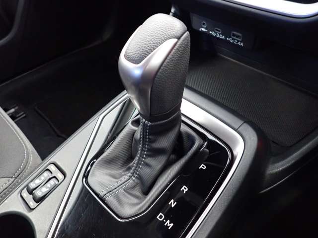 スバル インプレッサ　ハイブリッド ２．０ ＳＴ－Ｇ ４ＷＤ R5年 (関東) 99