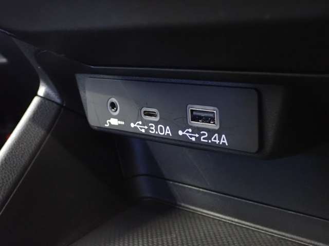 スバル インプレッサ　ハイブリッド ２．０ ＳＴ－Ｇ ４ＷＤ R5年 (関東) 99