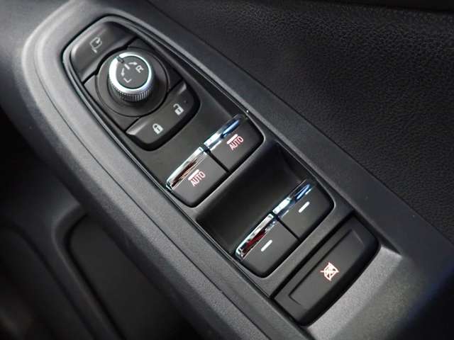 スバル インプレッサ　ハイブリッド ２．０ ＳＴ－Ｇ ４ＷＤ R5年 (関東) 99