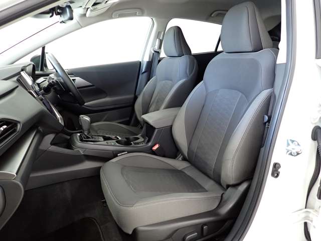 スバル インプレッサ　ハイブリッド ２．０ ＳＴ－Ｇ ４ＷＤ R5年 (関東) 99