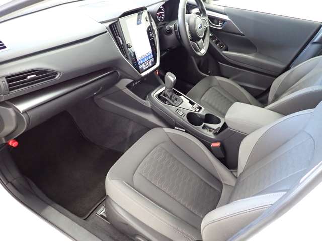 スバル インプレッサ　ハイブリッド ２．０ ＳＴ－Ｇ ４ＷＤ R5年 (関東) 99