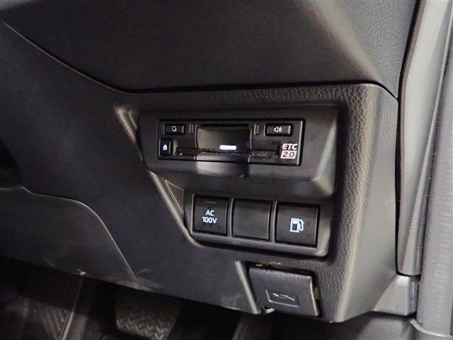 トヨタ プリウス １．８ Ｘ R5年 (関東) 99