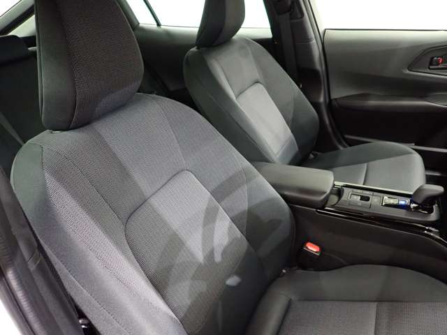 トヨタ プリウス １．８ Ｘ R5年 (関東) 99