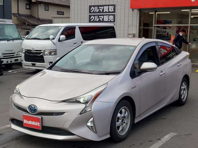 トヨタ プリウス １．８ Ａ H29年 (中国) 99