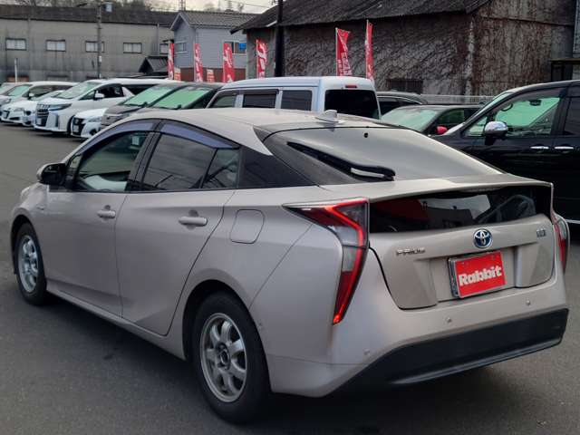 トヨタ プリウス １．８ Ａ H29年 (中国) 99