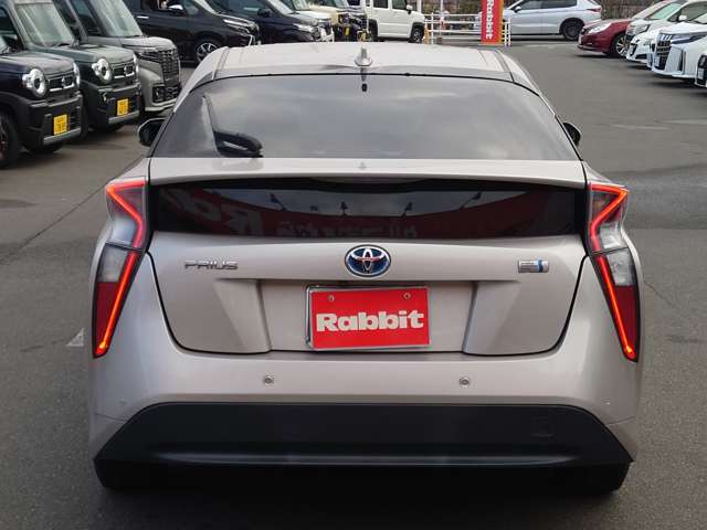 トヨタ プリウス １．８ Ａ H29年 (中国) 99