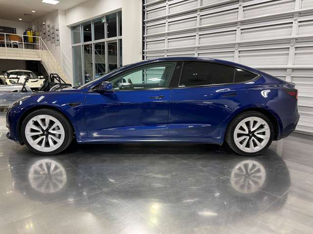 テスラ モデル３ ロングレンジ R4年 (関東) 99