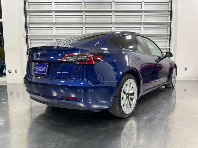 テスラ モデル３ ロングレンジ R4年 (関東) 99