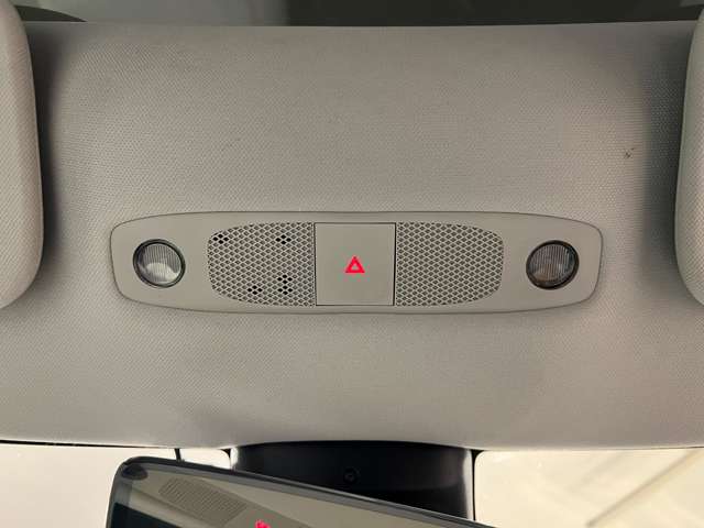 テスラ モデル３ ロングレンジ R4年 (関東) 99