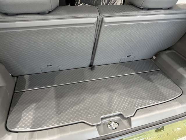 ダイハツ タフト ６６０ Ｘ R5年 (中国) 99