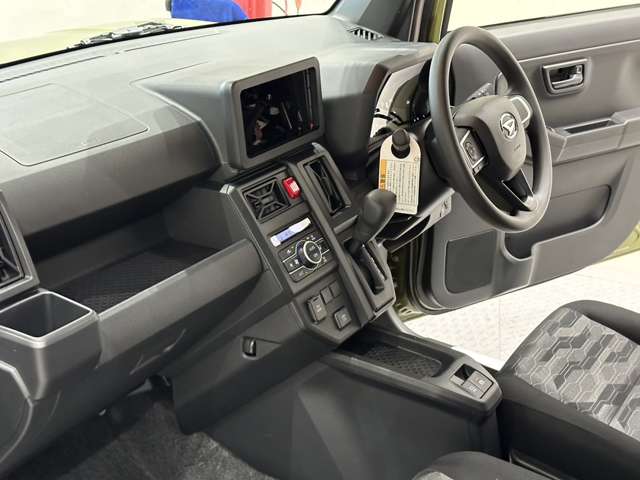 ダイハツ タフト ６６０ Ｘ R5年 (中国) 99