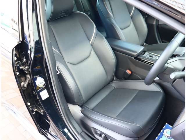 トヨタ プリウスＰＨＶ ２．０ プラグインハイブリッド Ｚ R5年 (関東) 99