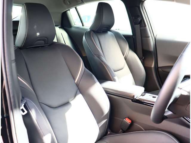 トヨタ プリウスＰＨＶ ２．０ プラグインハイブリッド Ｚ R5年 (関東) 99