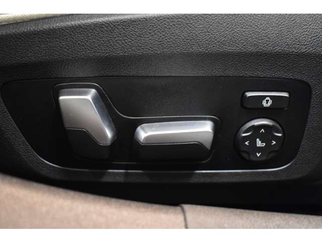 ＢＭＷ ３シリーズ Ｍ３４０Ｉ Ｘドライブ ４ＷＤ R1年 (関東) 99