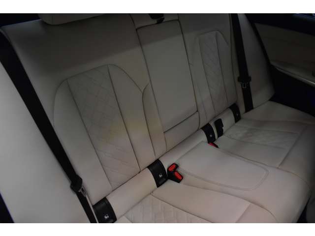 ＢＭＷ ３シリーズ Ｍ３４０Ｉ Ｘドライブ ４ＷＤ R1年 (関東) 99