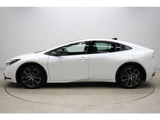 トヨタ プリウス ２．０ Ｚ R5年 (東海) 99