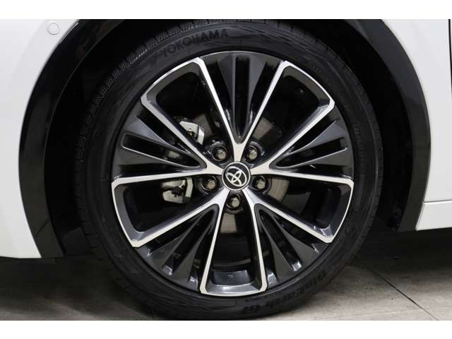 トヨタ プリウス ２．０ Ｚ R5年 (東海) 99