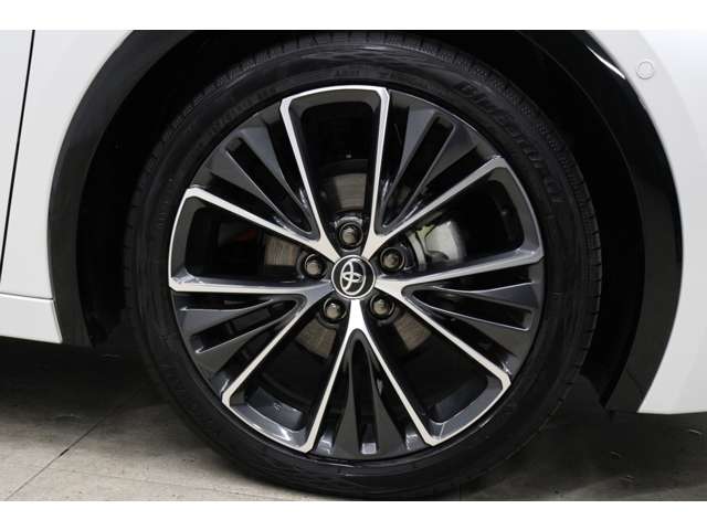 トヨタ プリウス ２．０ Ｚ R5年 (東海) 99