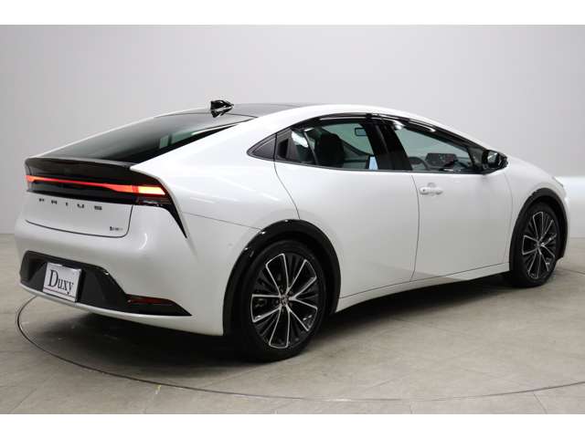 トヨタ プリウス ２．０ Ｚ R5年 (東海) 99