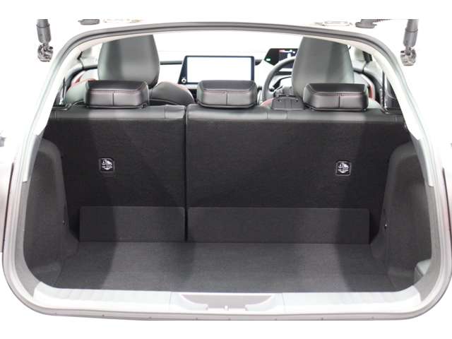 トヨタ プリウス ２．０ Ｚ R5年 (東海) 99