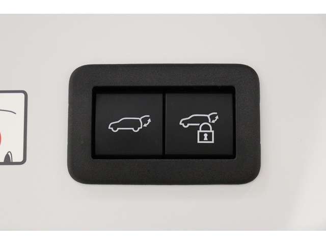 トヨタ プリウス ２．０ Ｚ R5年 (東海) 99