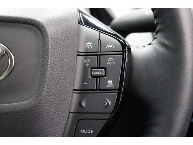 トヨタ プリウス ２．０ Ｚ R5年 (東海) 99