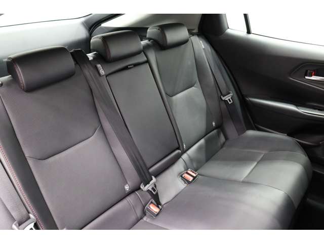 トヨタ プリウス ２．０ Ｚ R5年 (東海) 99