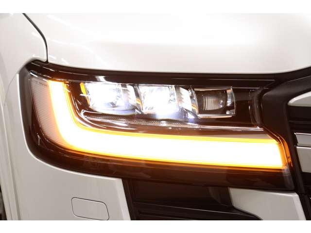 トヨタ ランドクルーザー ３．５ ＺＸ ４ＷＤ R5年 (東海) 99