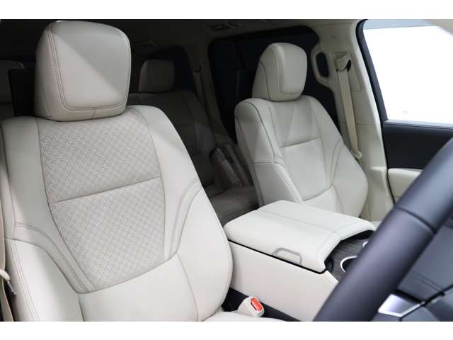 トヨタ ランドクルーザー ３．５ ＺＸ ４ＷＤ R5年 (東海) 99