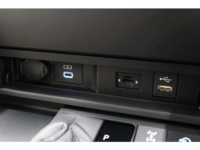 トヨタ ランドクルーザー ３．５ ＺＸ ４ＷＤ R5年 (東海) 99