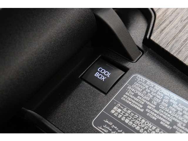 トヨタ ランドクルーザー ３．５ ＺＸ ４ＷＤ R5年 (東海) 99