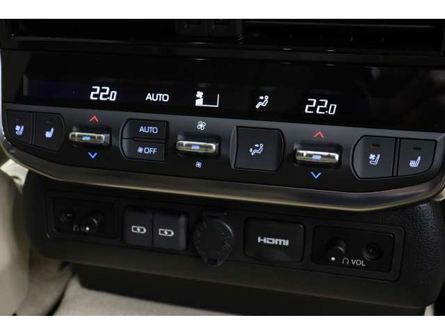 トヨタ ランドクルーザー ３．５ ＺＸ ４ＷＤ R5年 (東海) 99