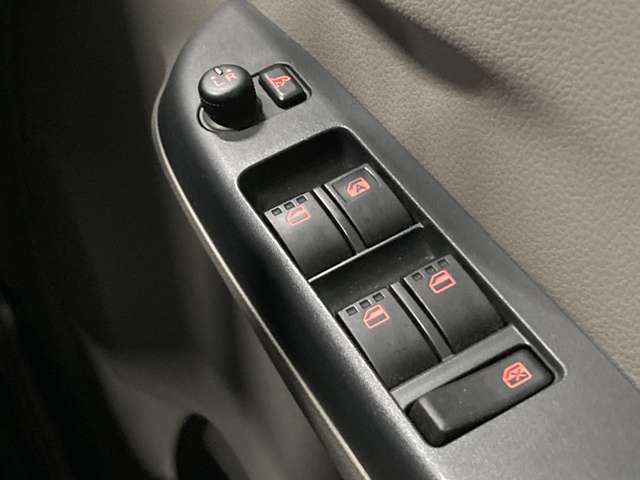 ダイハツ ミラ　イース ６６０ ＸＦ ４ＷＤ H24年 (北海道) 99