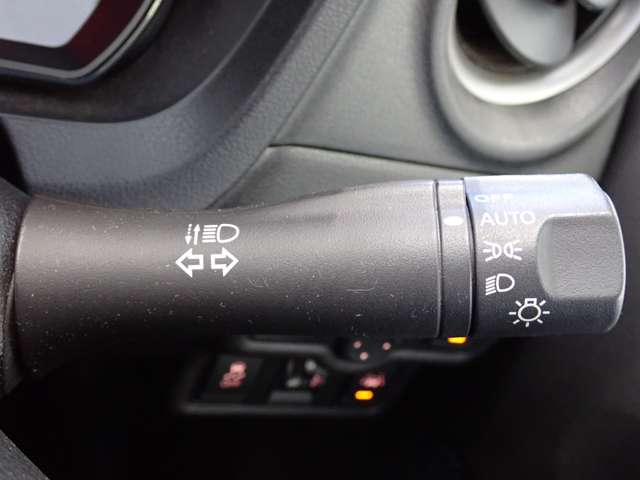 日産 ノート １．２ Ｘ H27年 (関東) 99