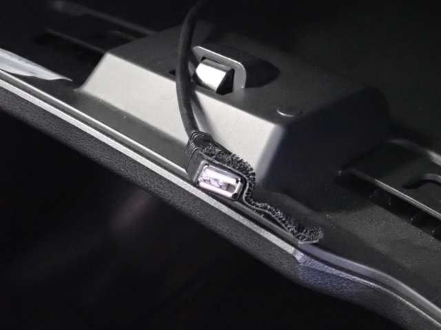 日産 ノート １．２ Ｘ H27年 (関東) 99