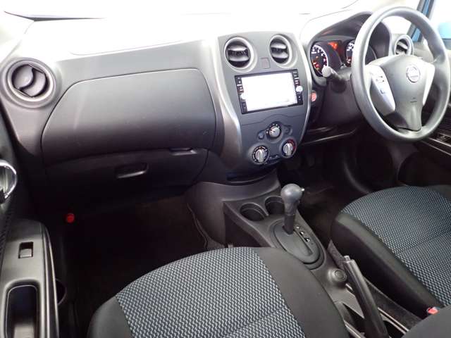 日産 ノート １．２ Ｘ H27年 (関東) 99