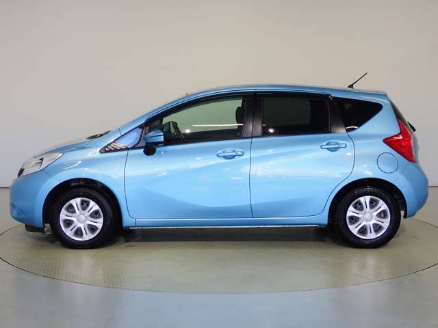 日産 ノート １．２ Ｘ H27年 (関東) 99