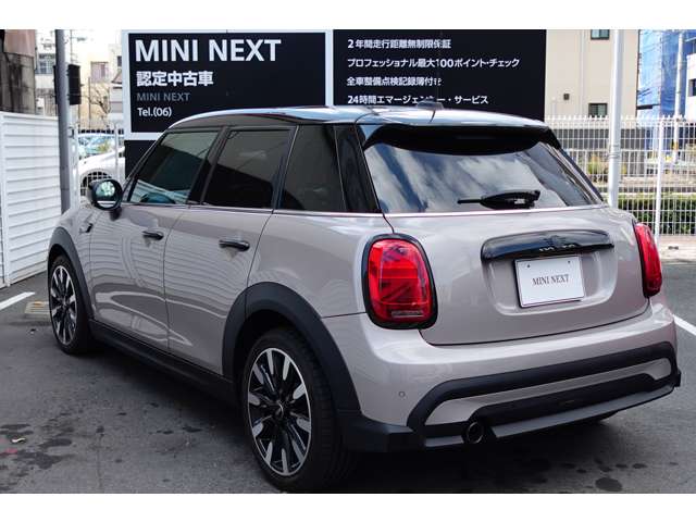 ミニ ミニ クーパーＤ ５ドア カムデン エディション ＤＣＴ R6年 (近畿) 99