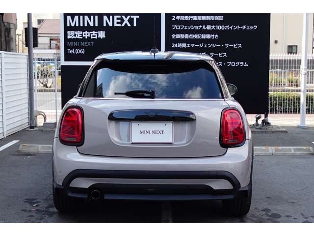 ミニ ミニ クーパーＤ ５ドア カムデン エディション ＤＣＴ R6年 (近畿) 99