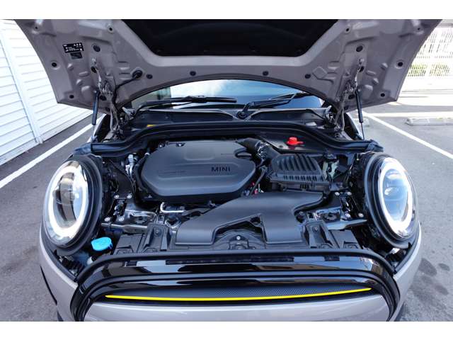 ミニ ミニ クーパーＤ ５ドア カムデン エディション ＤＣＴ R6年 (近畿) 99