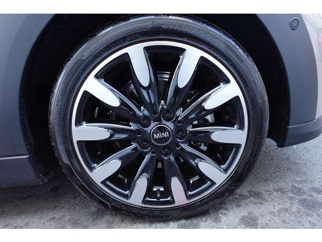 ミニ ミニ クーパーＤ ５ドア カムデン エディション ＤＣＴ R6年 (近畿) 99