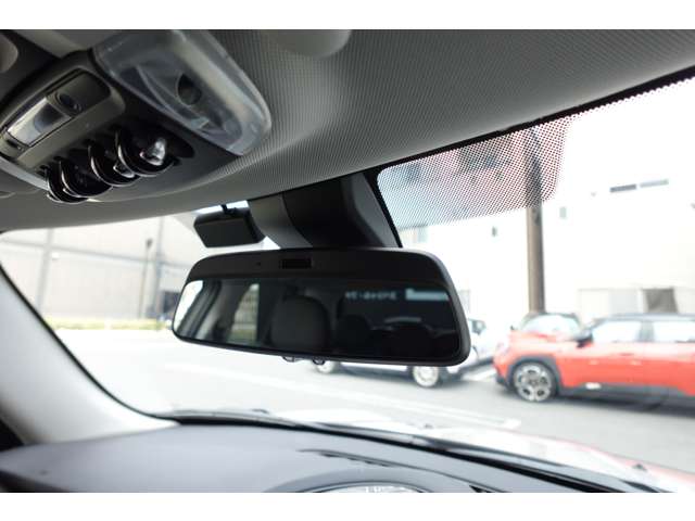 ミニ ミニ クーパーＤ ５ドア カムデン エディション ＤＣＴ R6年 (近畿) 99