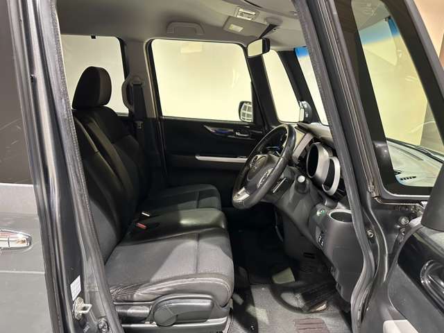 ホンダ Ｎ　ＢＯＸ ６６０ カスタムＧ ターボ Ｌパッケージ H27年 (近畿) 99