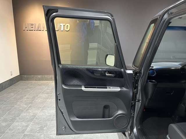 ホンダ Ｎ　ＢＯＸ ６６０ カスタムＧ ターボ Ｌパッケージ H27年 (近畿) 99