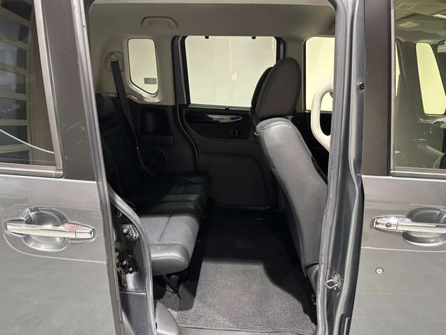 ホンダ Ｎ　ＢＯＸ ６６０ カスタムＧ ターボ Ｌパッケージ H27年 (近畿) 99