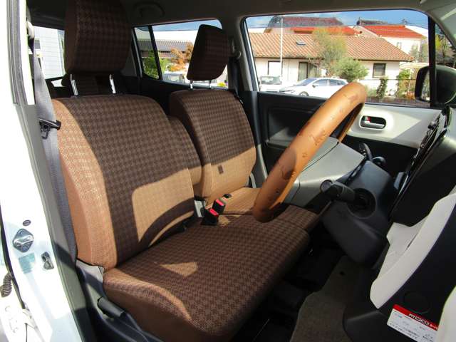 日産 モコ ６６０ Ｓ H25年 (中国) 99